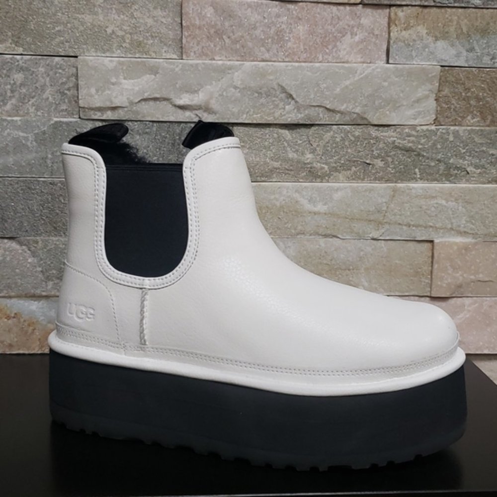 🎁 UGG Women's Neumel Platform Chelsea Boot - Picture 5 of 6